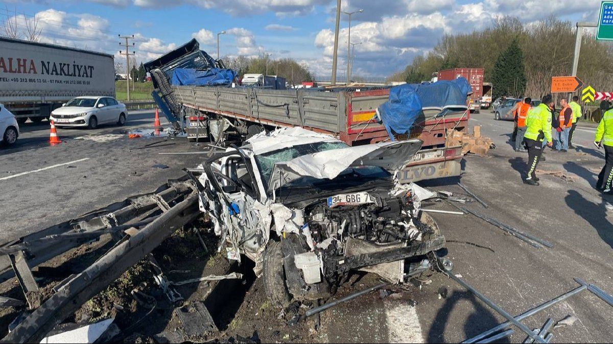 Bayram tatili bilançosu ağırlaşıyor! 5 günde 38 can kaybı, 5 bin 26 yaralı Bayram tatili bilançosu ağırlaşıyor! 5 günde 38 can kaybı, 5 bin 26 yaralı - 1. Resim