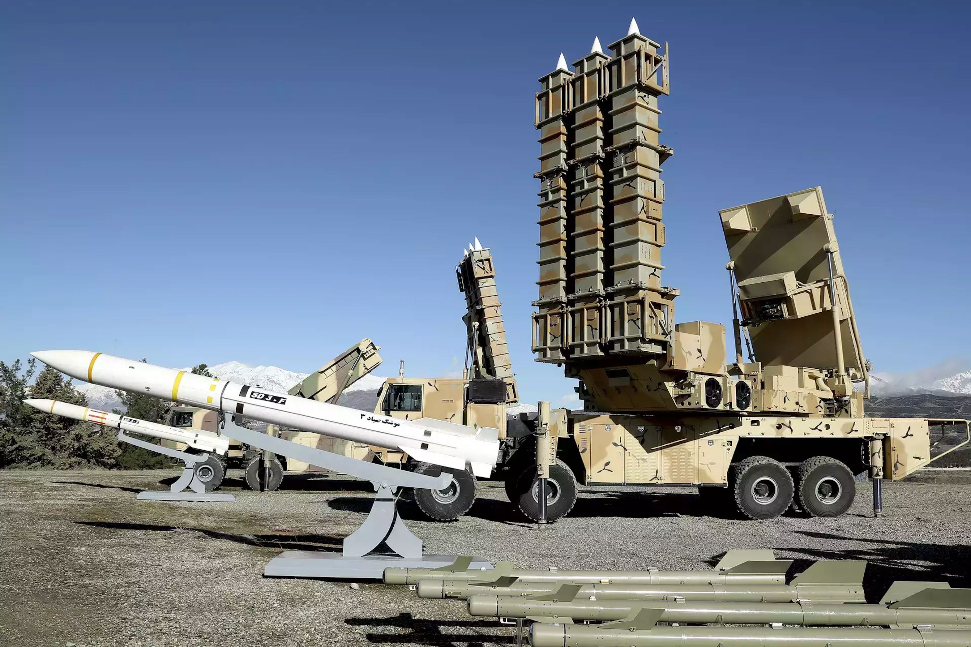 İsrail'i ve Orta Doğu'daki ABD üslerini hedef alabilecek 9 ölümcül İran füzesi - 1. Resim