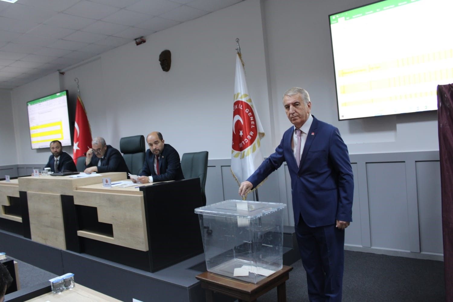 Bilecik'te AK Parti ve İyi Parti'den karşılıklı destek Bilecik'te AK Parti ve İyi Parti'den karşılıklı destek - 1. Resim