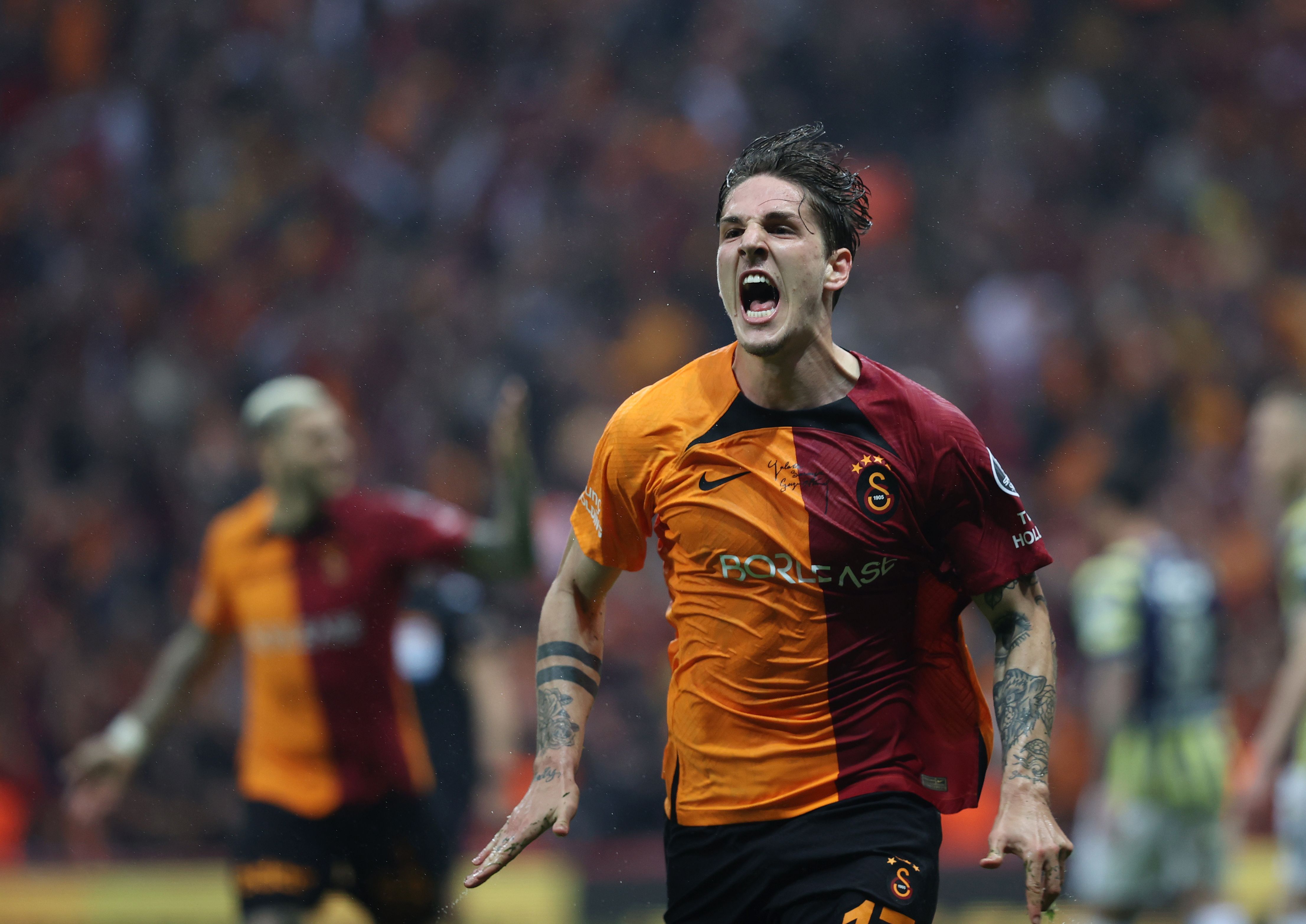 Galatasaray'dan 100 milyon euroluk satış! Sezon sonunda kasa dolacak Galatasaray'dan 100 milyon euroluk satış! Sezon sonunda kasa dolacak - 2. Resim