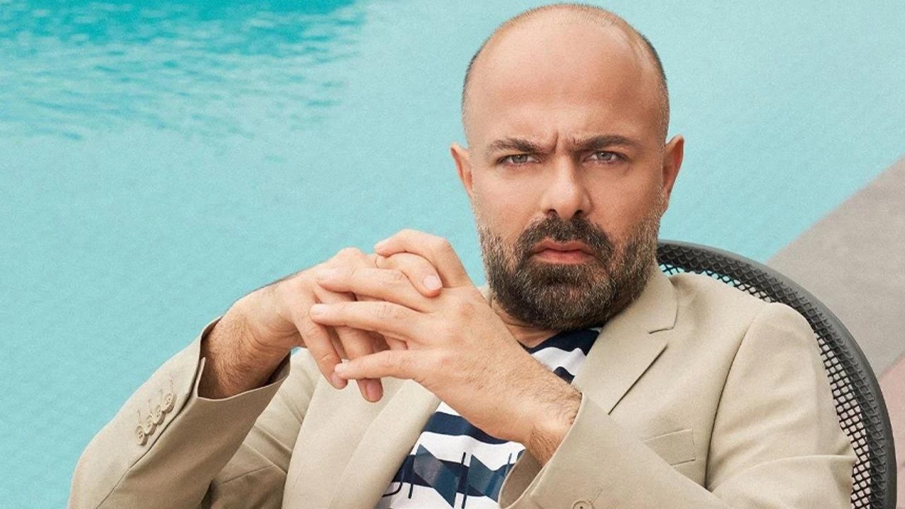 Kızıl Goncalar dizisinde Sadi Hüdayi karakterini Erkan Avcı canlandırıyor Kızıl Goncalar dizisinde Sadi Hüdayi karakterini Erkan Avcı canlandırıyor - 1. Resim