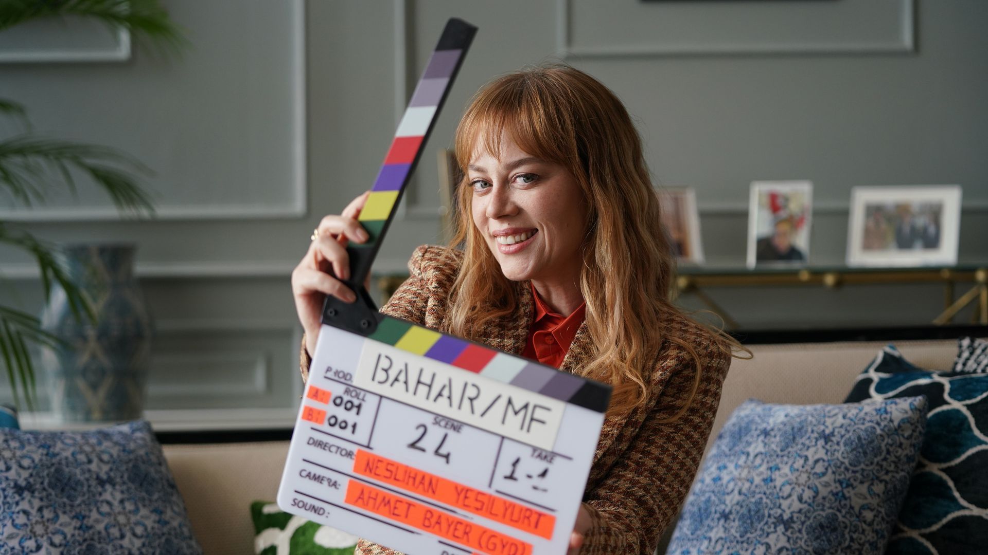 Bahar dizisinin başrol oyuncusu Demet Evgar hakkında Bahar dizisinin başrol oyuncusu Demet Evgar hakkında - 1. Resim