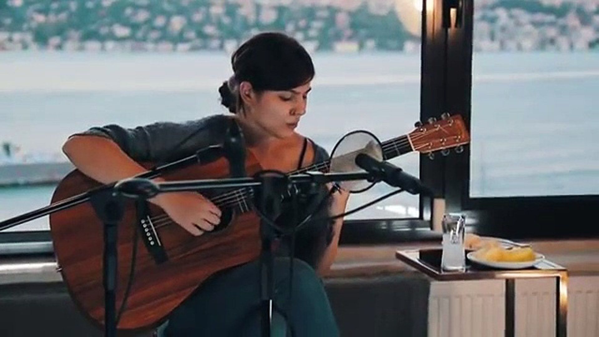 Deniz Tekin hayatı ve biyografisi Deniz Tekin hayatı ve biyografisi - 1. Resim