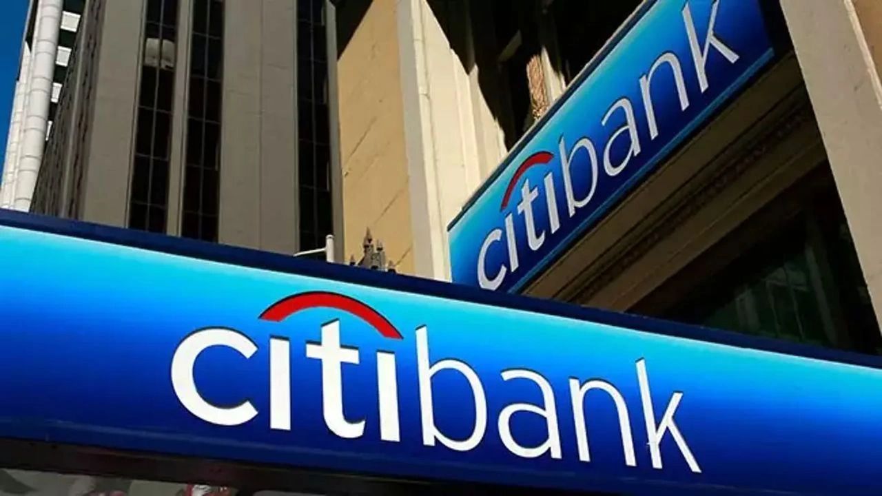 Gram altın tahminleri tutarsa bu seviyeyi görecek! Dünyaca ünlü iki banka beklentisiyle heyecanlandırdı Gram altın tahminleri tutarsa bu seviyeyi görecek! Dünyaca ünlü iki banka beklentisiyle heyecanlandırdı - 2. Resim