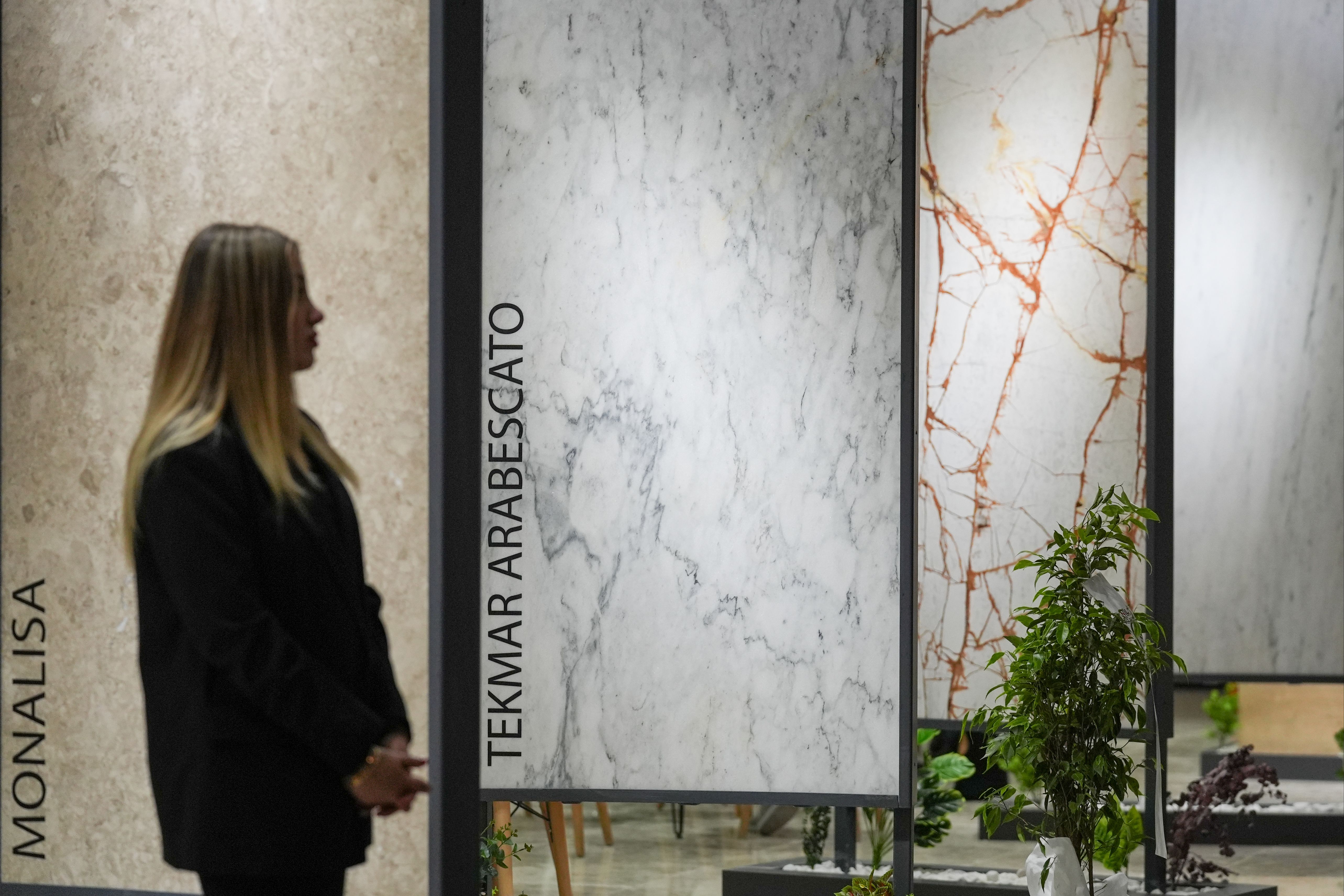 İzmir doğal taş fuarındaki eserler dikkat çekti! 1014 firma bir araya geldi İzmir doğal taş fuarındaki eserler dikkat çekti! 1014 firma bir araya geldi - 4. Resim