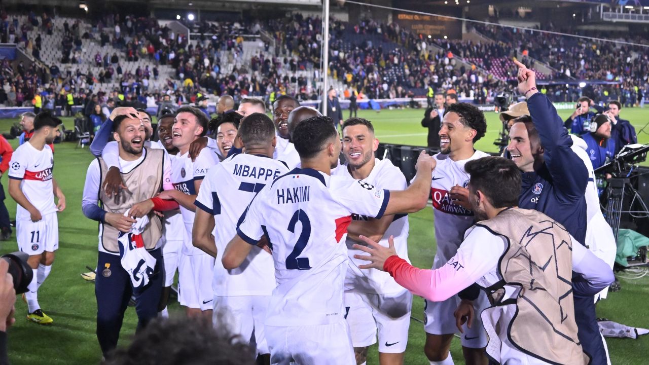 Yarı final bileti Mbappe'den geldi! İlk maçı kaybeden PSG, rövanş maçında Barcelona'yı farka boğdu - 1. Resim