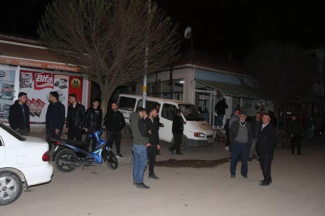 18 nisan Tokat Sulusaray, Artova ve Yeşilyurt ilçelerinde okullar tatil 18 nisan Tokat'ın Sulusaray, Artova ve Yeşilyurt ilçelerinde bugün okullar tatil - 3. Resim