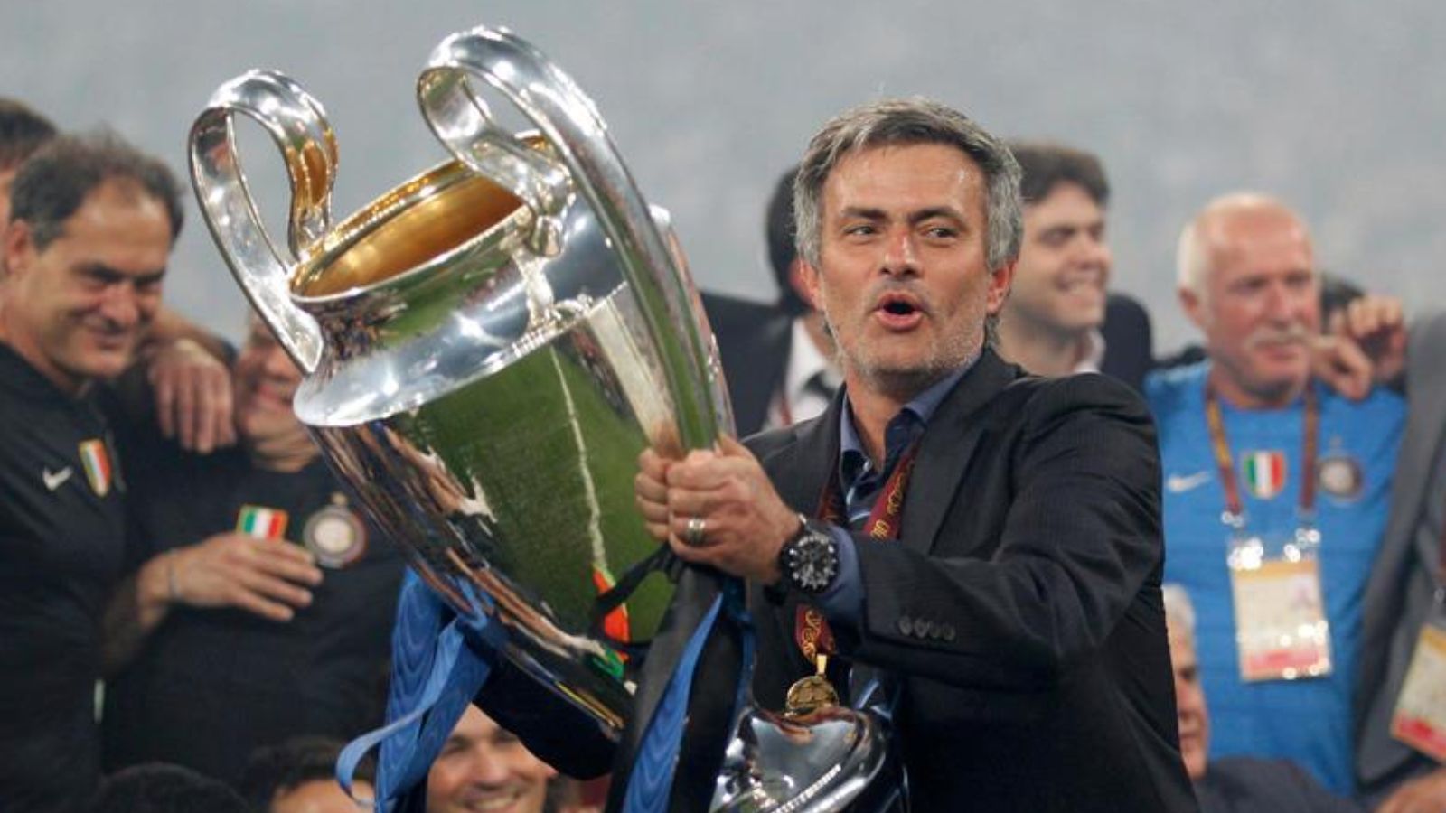 Jose Mourinho İstanbul'da! İsmi Türk takımları ile anılıyordu, geliş sebebi ortaya çıktı - 1. Resim