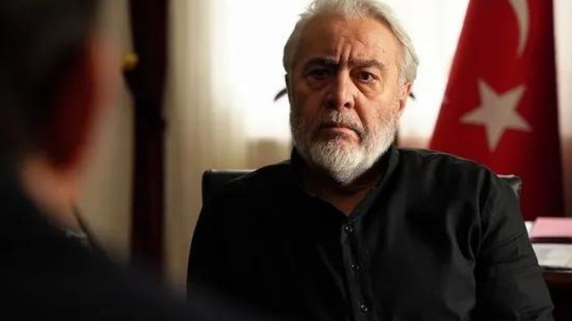 Sandık Kokusu Hasan karakterini canlandıran Uğur Yücel hakkında - 1. Resim