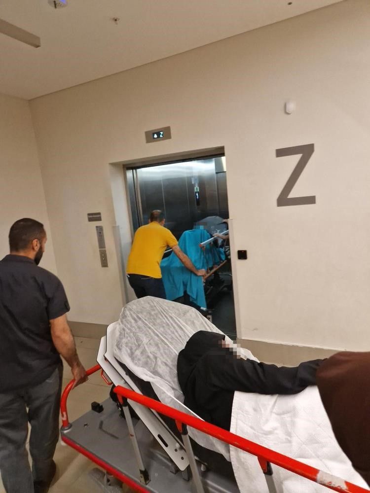 'Bana deli dediler' deyip iki kişiyi bıçakladı: Bana baş kaldıranın başını keserim 'Bana deli dediler' deyip iki kişiyi bıçakladı: Bana baş kaldıranın başını keserim - 2. Resim
