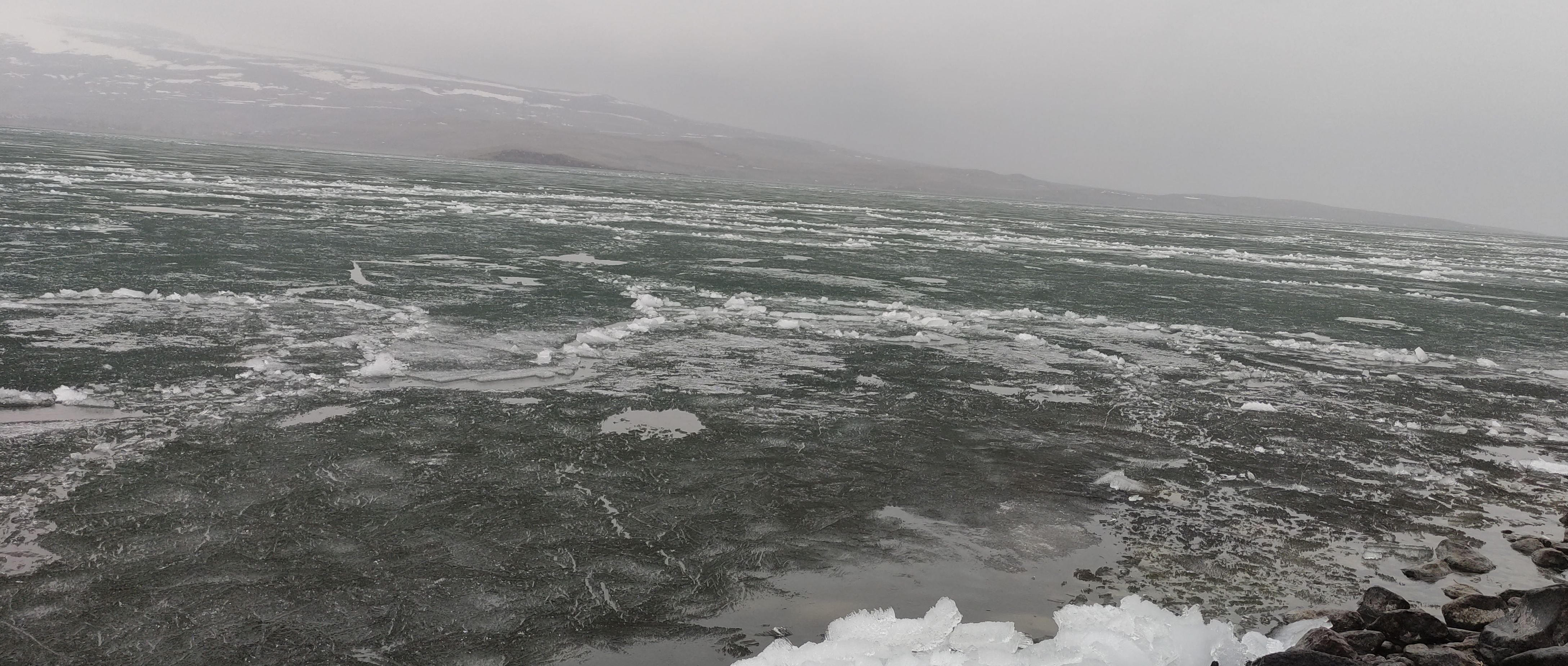 Burası Antarktika değil Çıldır Gölü! Görüntüler kutupları aratmıyor - 2. Resim