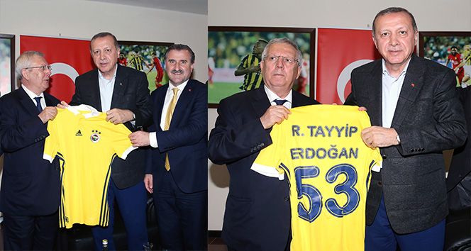 Cumhurbaşkanı Erdoğan'dan Fenerbahçe ile ilgili damga vuran sözler: Artık Fenerbahçeli değilim Cumhurbaşkanı Erdoğan'dan Fenerbahçe ile ilgili sözler: Artık Fenerbahçeli değilim - 1. Resim