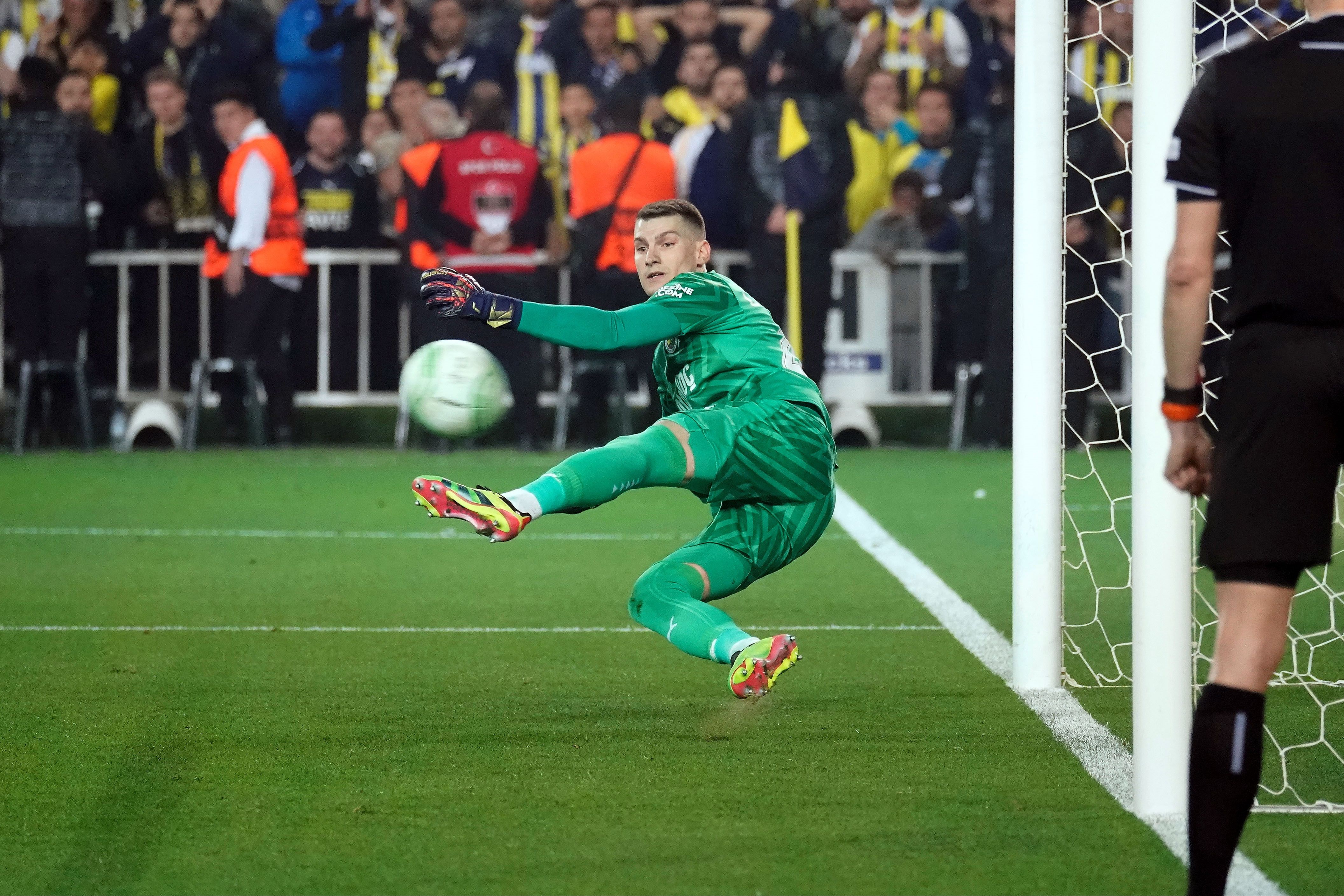 Fenerbahçe Olimpiakos'a penaltılarla elendi: Kahır mektubu Fenerbahçe Olimpiakos'a penaltılarla elendi: Kahır mektubu - 4. Resim