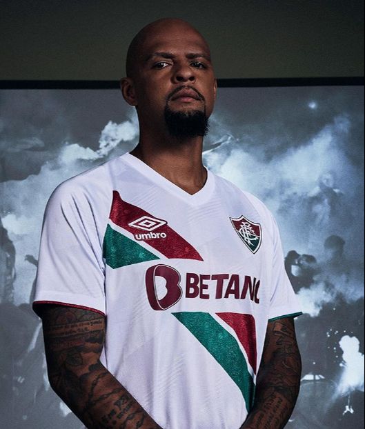 Galatasaraylı eski futbolcu Felipe Melo'dan Olympiakos mağlubiyeti sonrası olay Fenerbahçe paylaşımı - 1. Resim