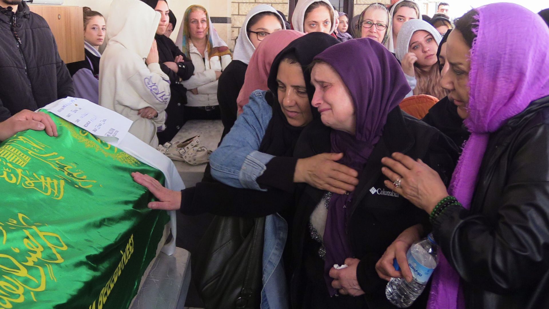 Ölümünden 3 gün önce organlarını bağışlamıştı: Melek, gözyaşlarıyla uğurlandı - 1. Resim