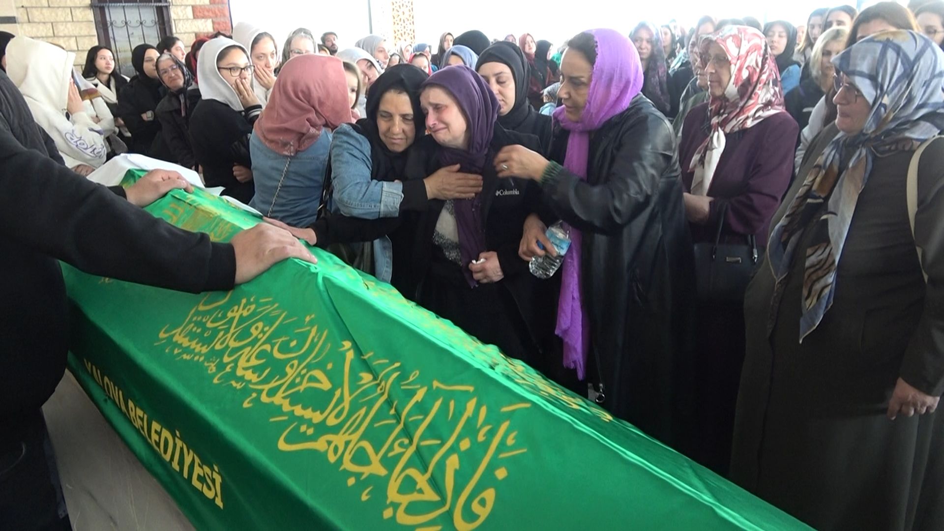 Ölümünden 3 gün önce organlarını bağışlamıştı: Melek, gözyaşlarıyla uğurlandı - 5. Resim