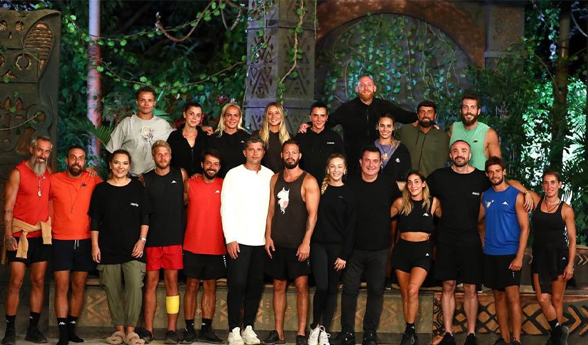 Survivor All Star'da Demet Akalın sürprizi! Birleşme partisinde sahne alacak Survivor All Star'da Demet Akalın sürprizi! Birleşme partisinde sahne alacak - 1. Resim