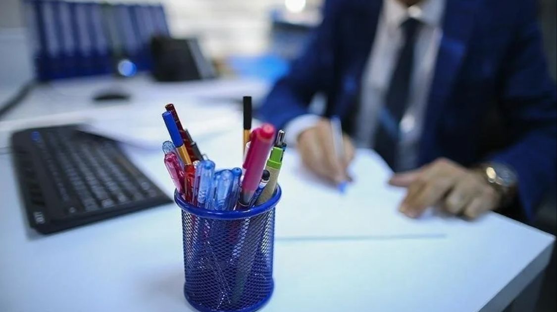 Tapu daireleri hafta sonu Cumartesi ve Pazar günü kapalıdır Tapu daireleri hafta sonu Cumartesi ve Pazar günü kapalıdır - 1. Resim