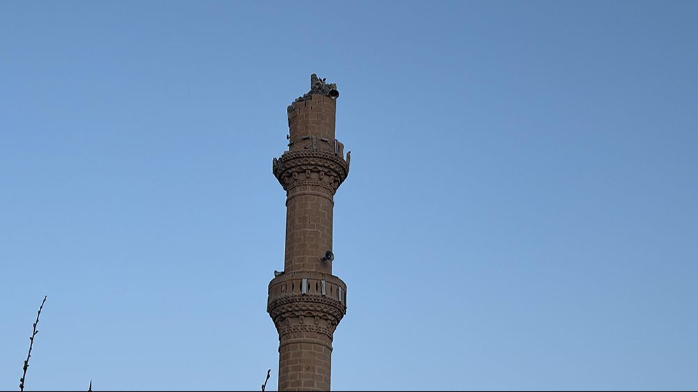 Tokat'ta basın açıklaması yapan bakan yardımcısı depreme yakalandı - 2. Resim