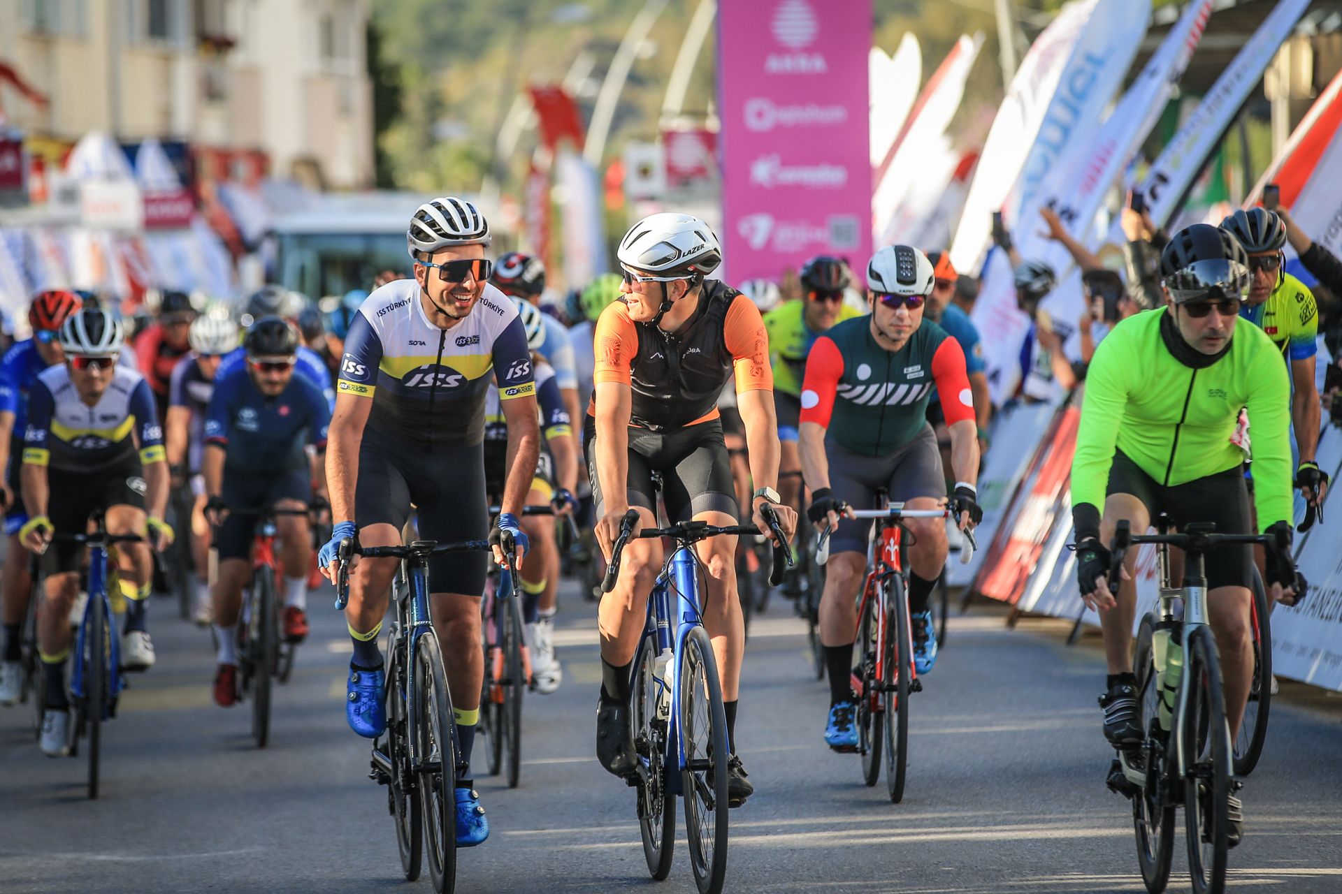 AKRA Gran Fondo Antalya powered by AG Tohum, engelleri ortadan kaldırarak görme engelli sporculara yarışma imkanı tanıyacak! AKRA Gran Fondo Antalya powered by AG Tohum, engelleri ortadan kaldırarak görme engelli sporculara yarışma imkanı tanıyacak! - 1. Resim