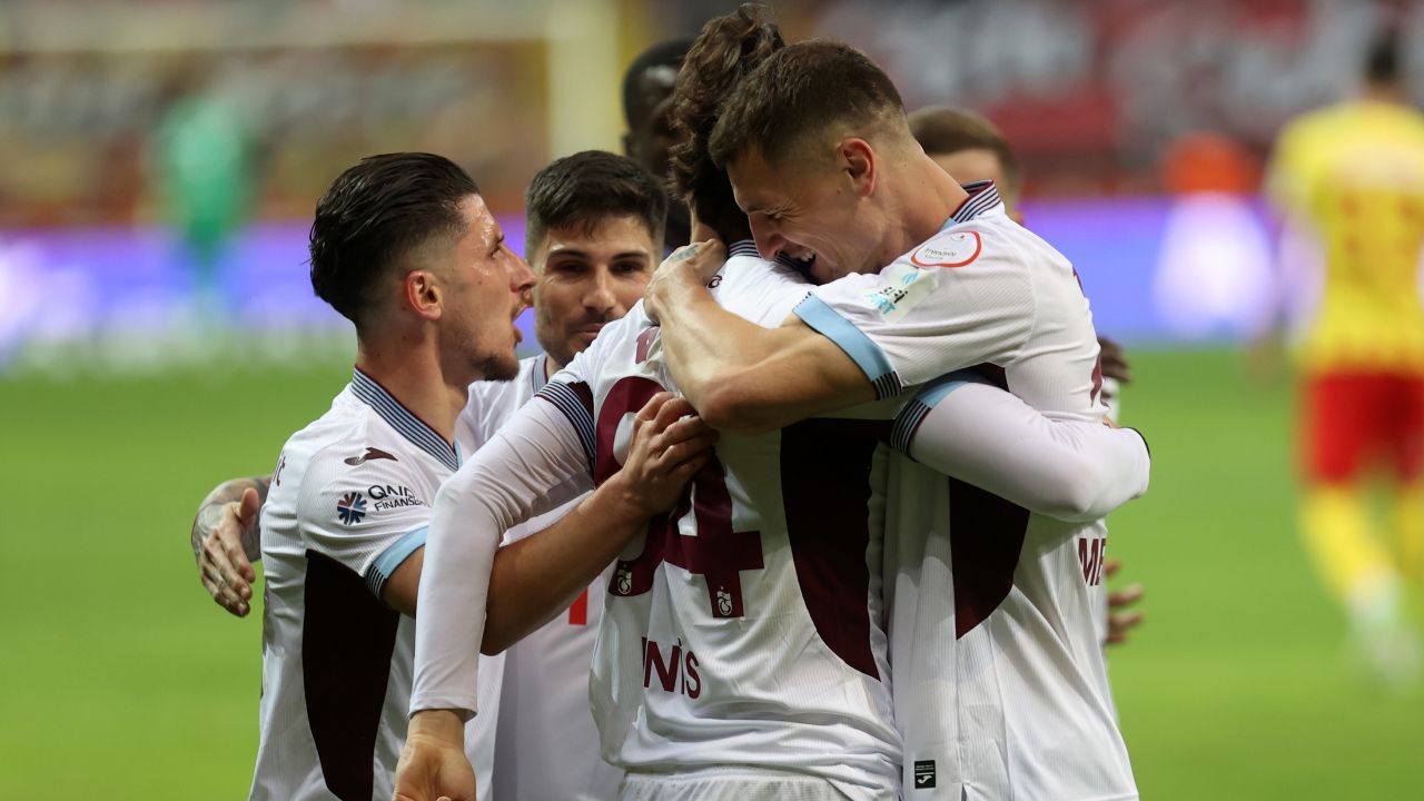 Burak Yılmaz üzüldü, Trabzonspor sevindi! Kayserispor'un düşüşü sürüyor - 1. Resim