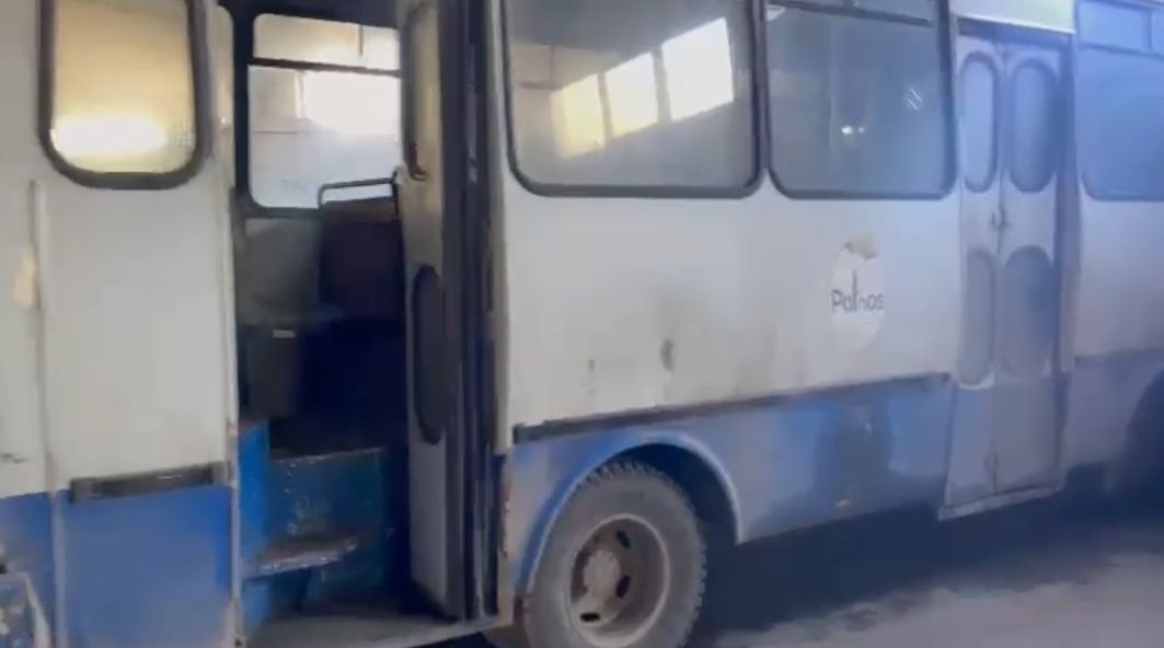 DEM'den büyük skandal! Belediye aracı parçalanıp hurdaya satılmış - 1. Resim