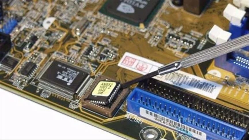 Snapdragon X Elite ile güçlendirilmiş ilk laptoplar 24 Nisan'da satışa çıkabilir! Snapdragon X Elite ile güçlendirilmiş ilk laptoplar 24 Nisan'da satışa çıkabilir! - 1. Resim