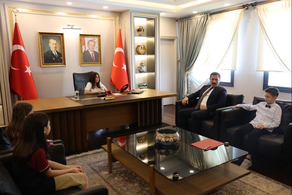 23 Nisan'da depremzede Ali'den yürek ısıtan sözler - 1. Resim