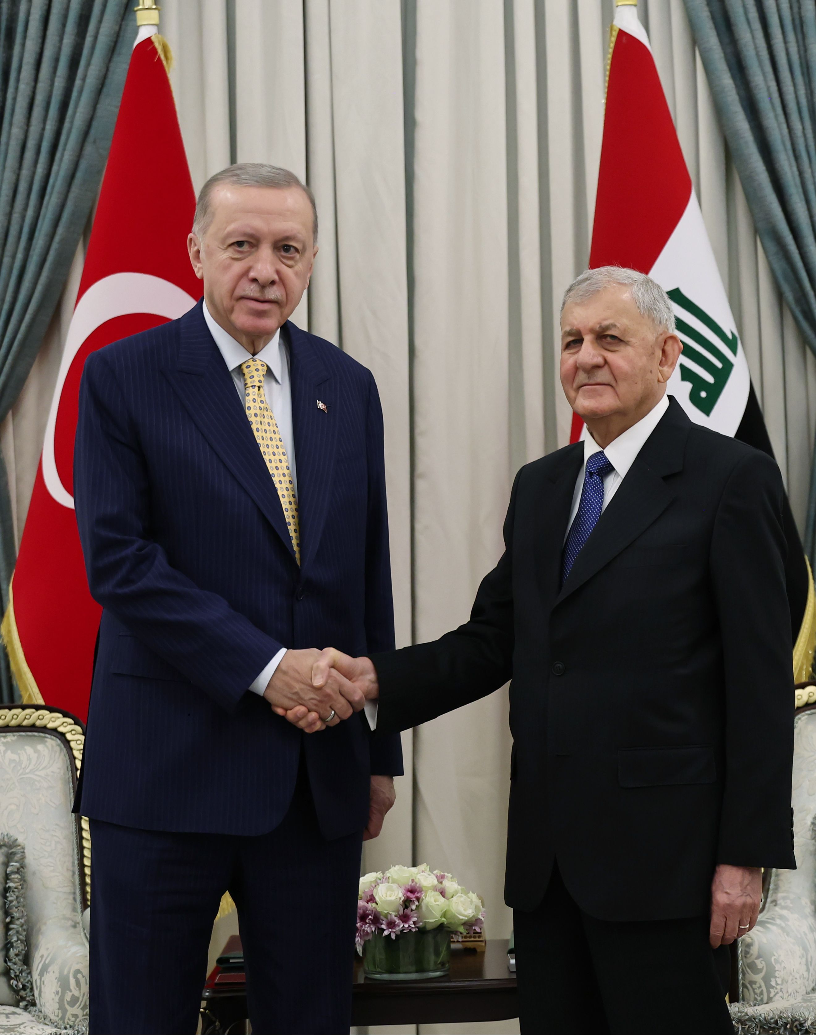 Bağdat ve Erbil hattında kritik ziyaret! Erdoğan 12 yıl sonra Irak'ta Bağdat ve Erbil hattında kritik ziyaret! Erdoğan 12 yıl sonra Irak'ta - 3. Resim