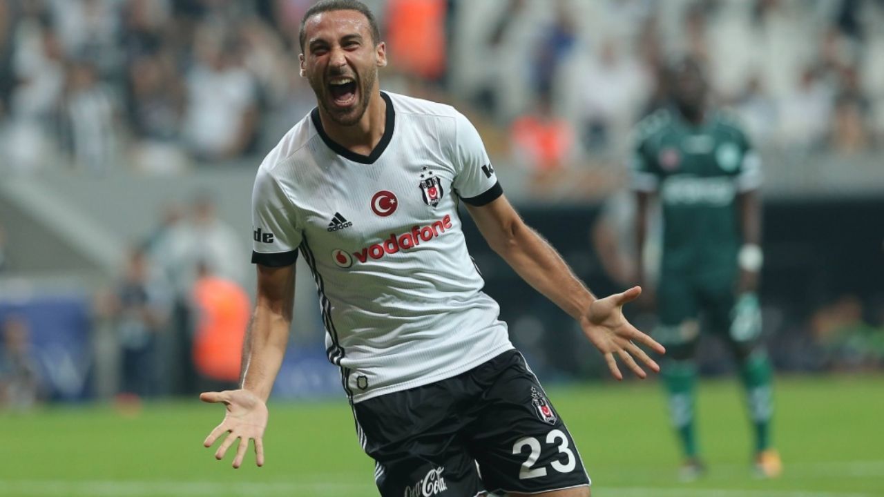 Cenk Tosun'un yeni takımını duyurdular! Yeni sezonda Beşiktaş'a rakip olacak Cenk Tosun'un yeni takımını duyurdular! Yeni sezonda Beşiktaş'a rakip olacak - 1. Resim