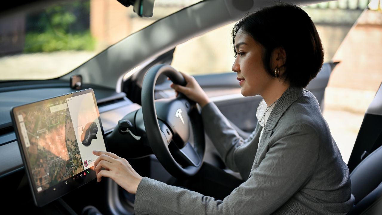 Elektrikli otomobil devi Tesla dünya genelinde fiyat indirimi yapıyor Elektrikli otomobil devi Tesla dünya genelinde fiyat indirimi yapıyor - 1. Resim