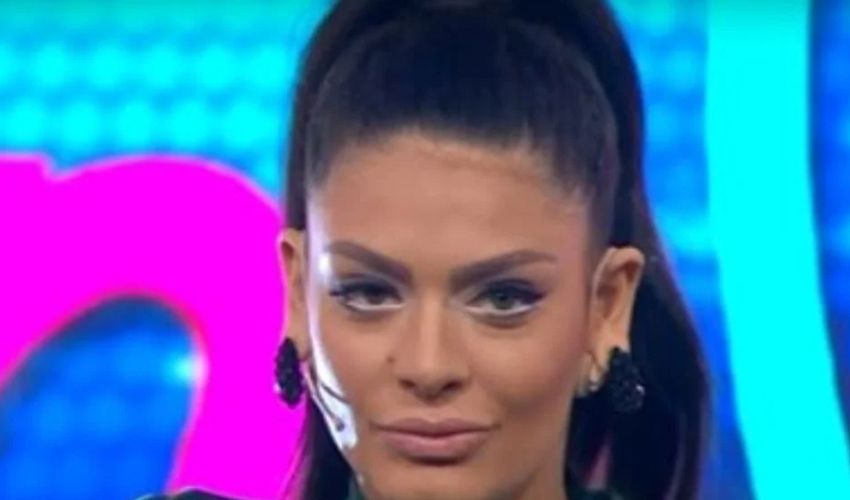 İşte Benim Stilim yarışmacısı Yağmur Taktaş ölü bulundu, kan donduran detaylar ortaya çıktı İşte Benim Stilim yarışmacısı Yağmur Taktaş ölü bulundu, kan donduran detaylar ortaya çıktı - 1. Resim