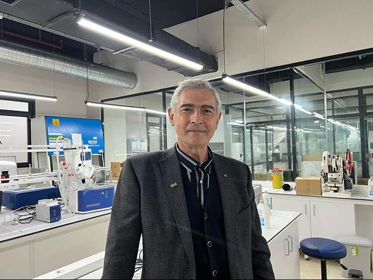 Astronotlar uzayda bulunan radyasonlardan akrep derisi ile korunacak! - 2. Resim