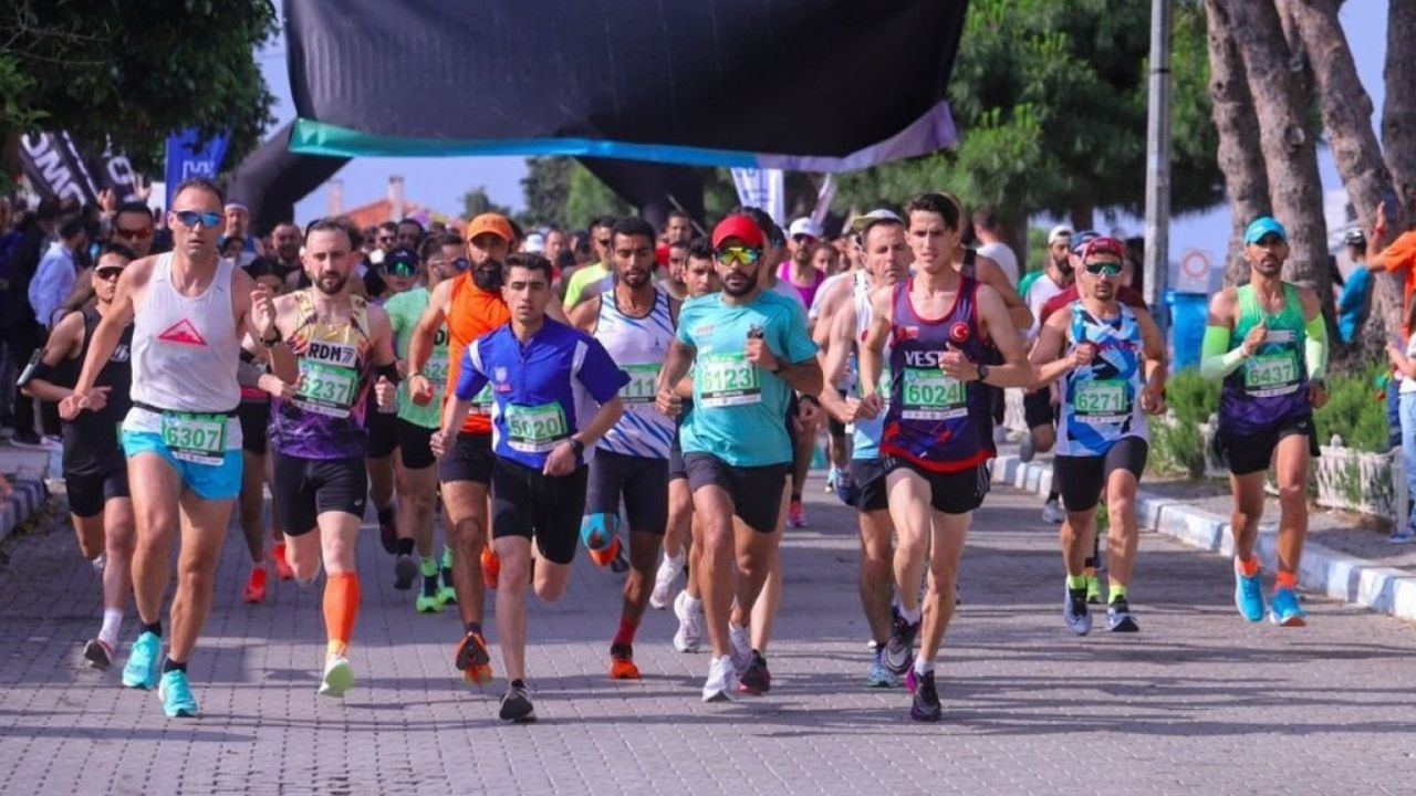 Çeşme'de “Salomon Yarı Maratonu” heyecanı! - 2. Resim