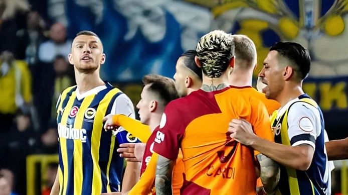 Gol krallığında da kafa kafaya yarış var! Mauro Icardi mi, Edin Dzeko mu? Gol krallığında da kafa kafaya yarış var! Mauro Icardi mi, Edin Dzeko mu? - 1. Resim
