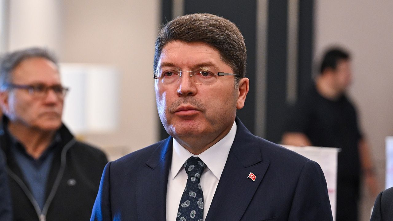 Adalet Bakanı Tunç'tan flaş sözler: DEM Parti teröre desteğe devam ederse kapatılabilir - 2. Resim