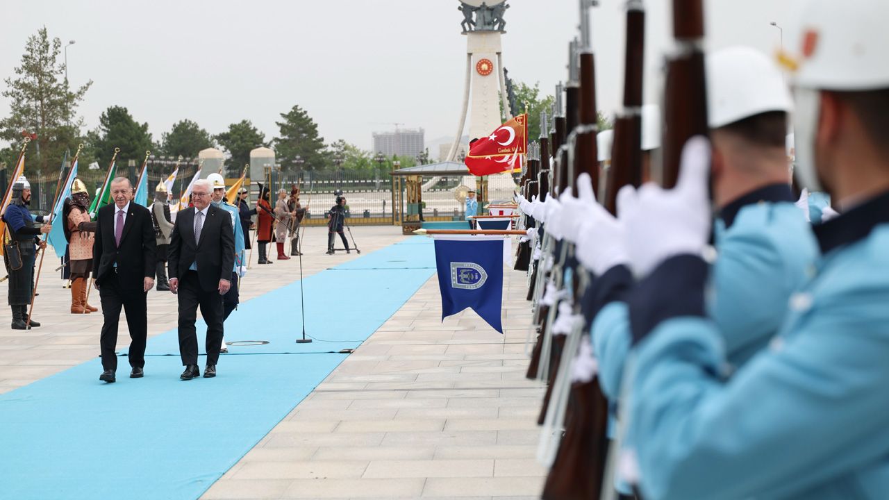 Almanya'dan kritik ziyaret! Cumhurbaşkanı Erdoğan Alman mevkidaşı Steinmeier'i ağırlıyor - 1. Resim
