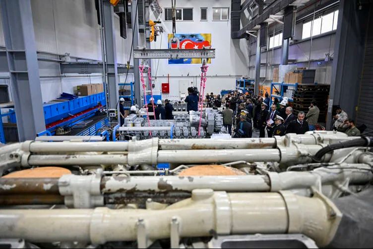 Yeni milli uçak gemisi yolda! TCG Anadolu'dan daha büyük bir 