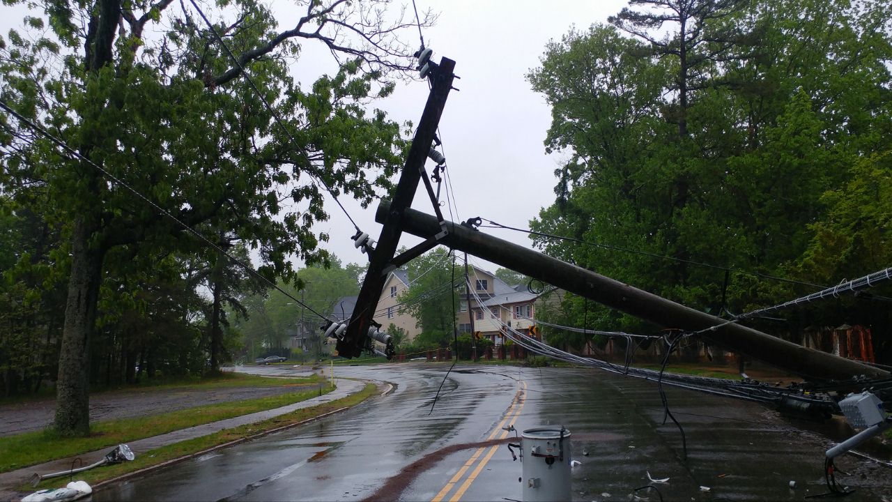 Yarın yurt genelinde saat 09.00-21.00 arası lodos ve fırtına etkili olacak - 2. Resim