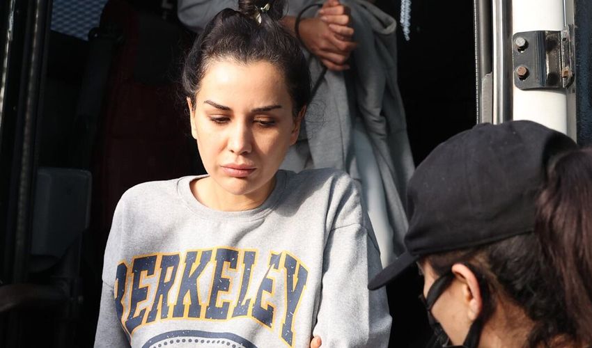 Banu Parlak’ın güzellik merkezine silahlı saldırıda Dilan ve Engin Polat çifti hakim karşısına çıktı - 1. Resim