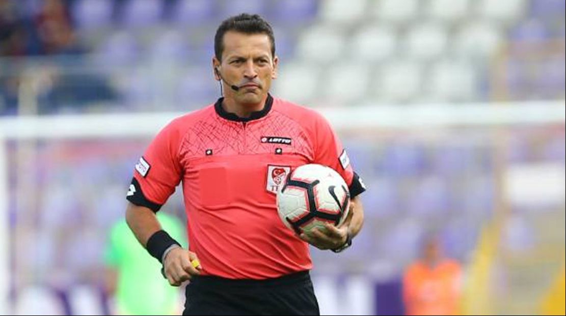 Fenerbahçe-Beşiktaş derbisinin hakem belli oldu! İşte düdük çalacak o isim Fenerbahçe-Beşiktaş derbisinin hakem belli oldu! İşte düdük çalacak o isim - 1. Resim