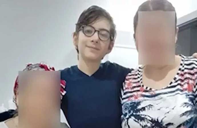 Filozof Atakan'ın son hali 2024... Felsefe kitaplarına ilgisi ile biliniyordu şimdi Metin 2 bağımlısı Filozof Atakan'ın son hali 2024 - 3. Resim