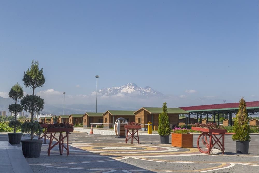 Hobi bahçesi çılgınlığı! Açılan kontenjanın 10 katı başvuru oldu - 1. Resim