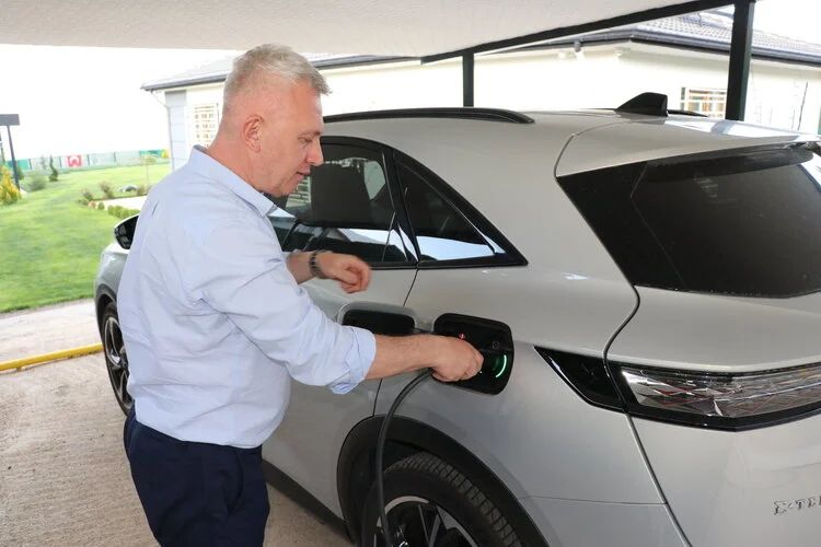 Türkiye'de elektrikli sarj istasyonları 100 bin adete yaklaştı! - 3. Resim