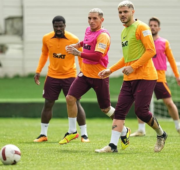 Adana Demirspor maçı öncesi Galatasaray'da işler karıştı! Tam 7 futbolcu için tehlike çanları çalıyor Adana Demirspor maçı öncesi Galatasaray'da işler karıştı! Tam 7 futbolcu için tehlike çanları çalıyor - 1. Resim