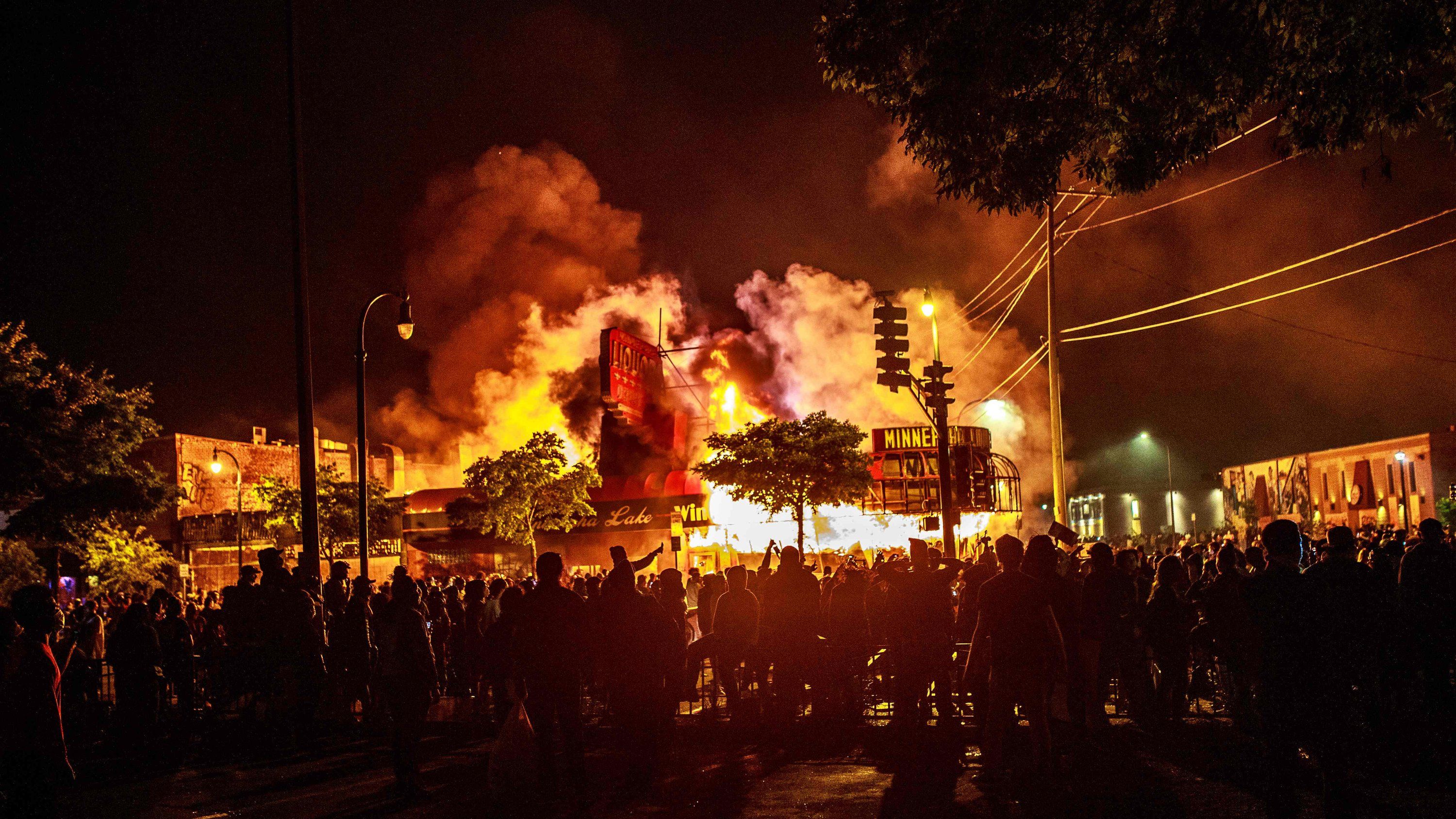 Amerika'da seçimlere giderken sular durulmuyor, yine bir George Floyd vakası - 1. Resim