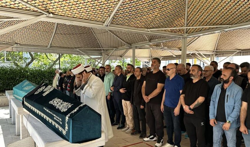 Rezidansta korkunç cinayet! Öldürülen kadın ünlü şarkıcı Yalın’ın kuzeni çıktı - 4. Resim