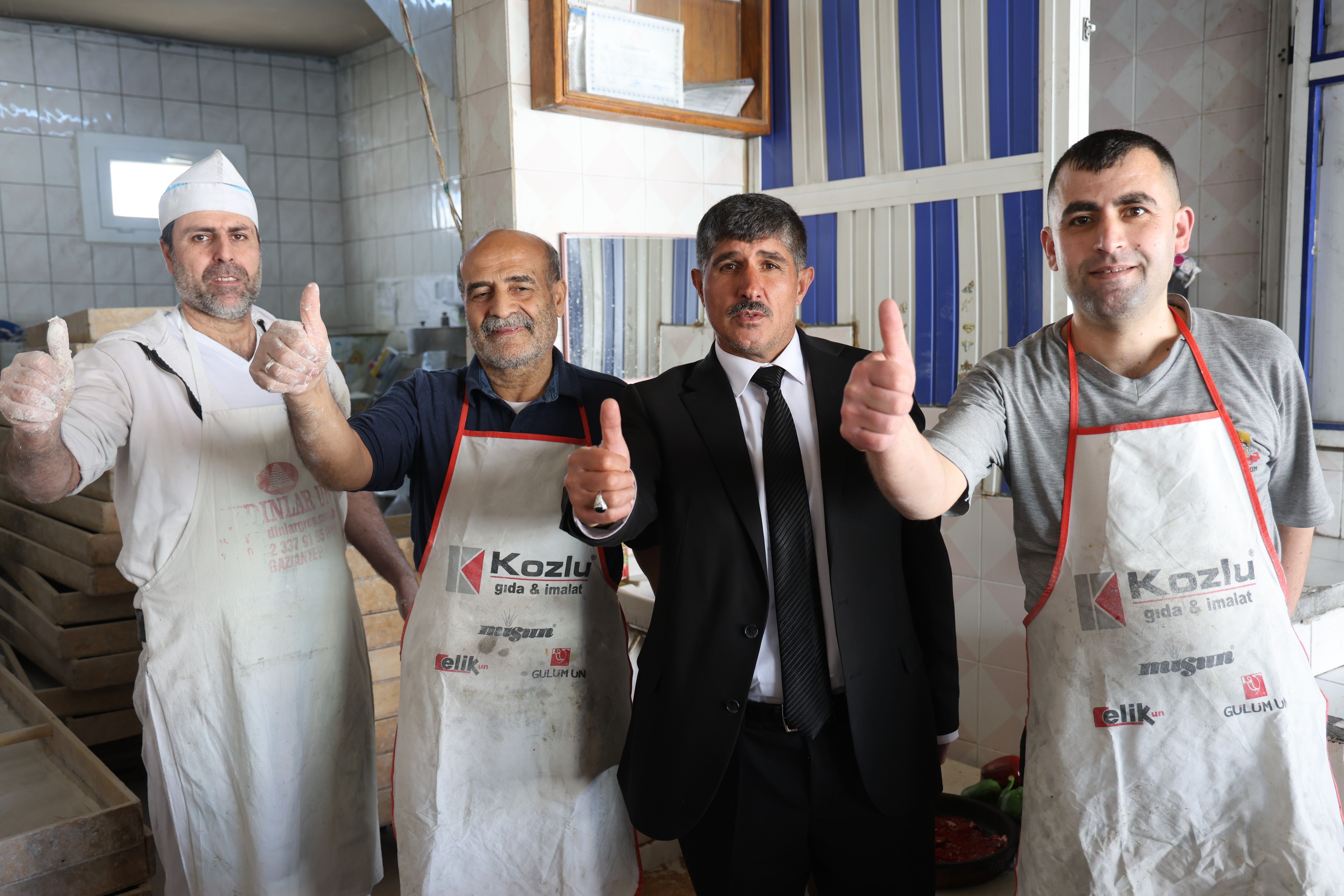 Seçimi kazanamayınca hastaneye kaldırılmıştı: Elazığ'ın meşhur muhtar adayının hedefi 2028 Seçimi kazanamayınca hastaneye kaldırılmıştı: Elazığ'ın meşhur muhtar adayının hedefi 2028 - 1. Resim