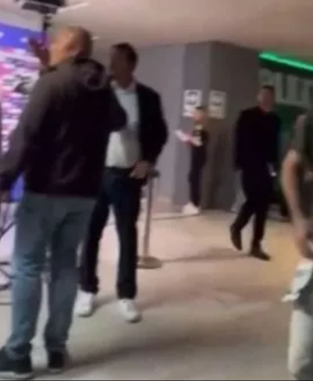 İsrail basını yangını körükle gidiyor! Ergin Ataman'a hakaretler yağdırdılar - 1. Resim