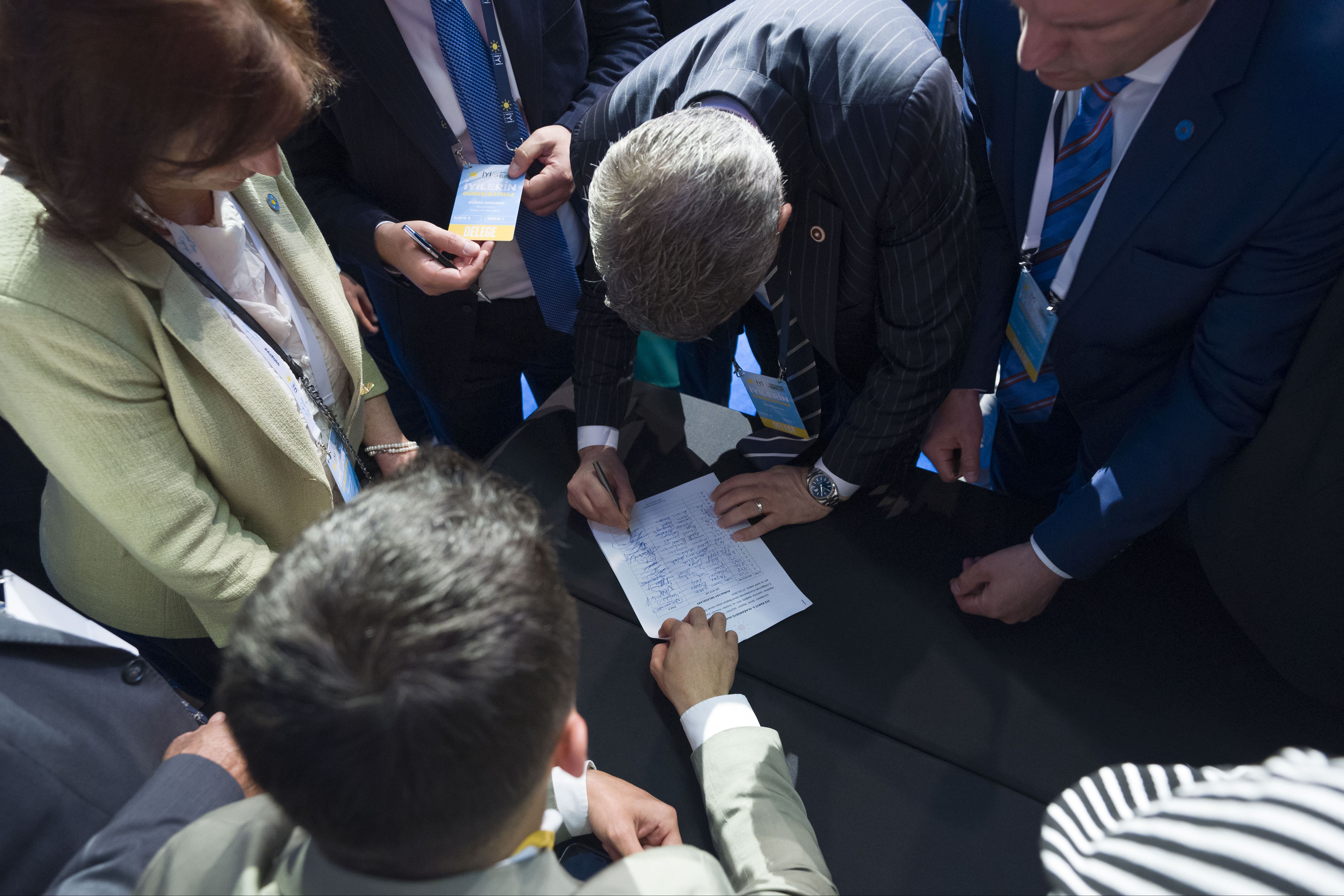 İyi Parti'de seçim ikinci tura kaldı: İşte adayların aldıkları oy sayıları - 1. Resim